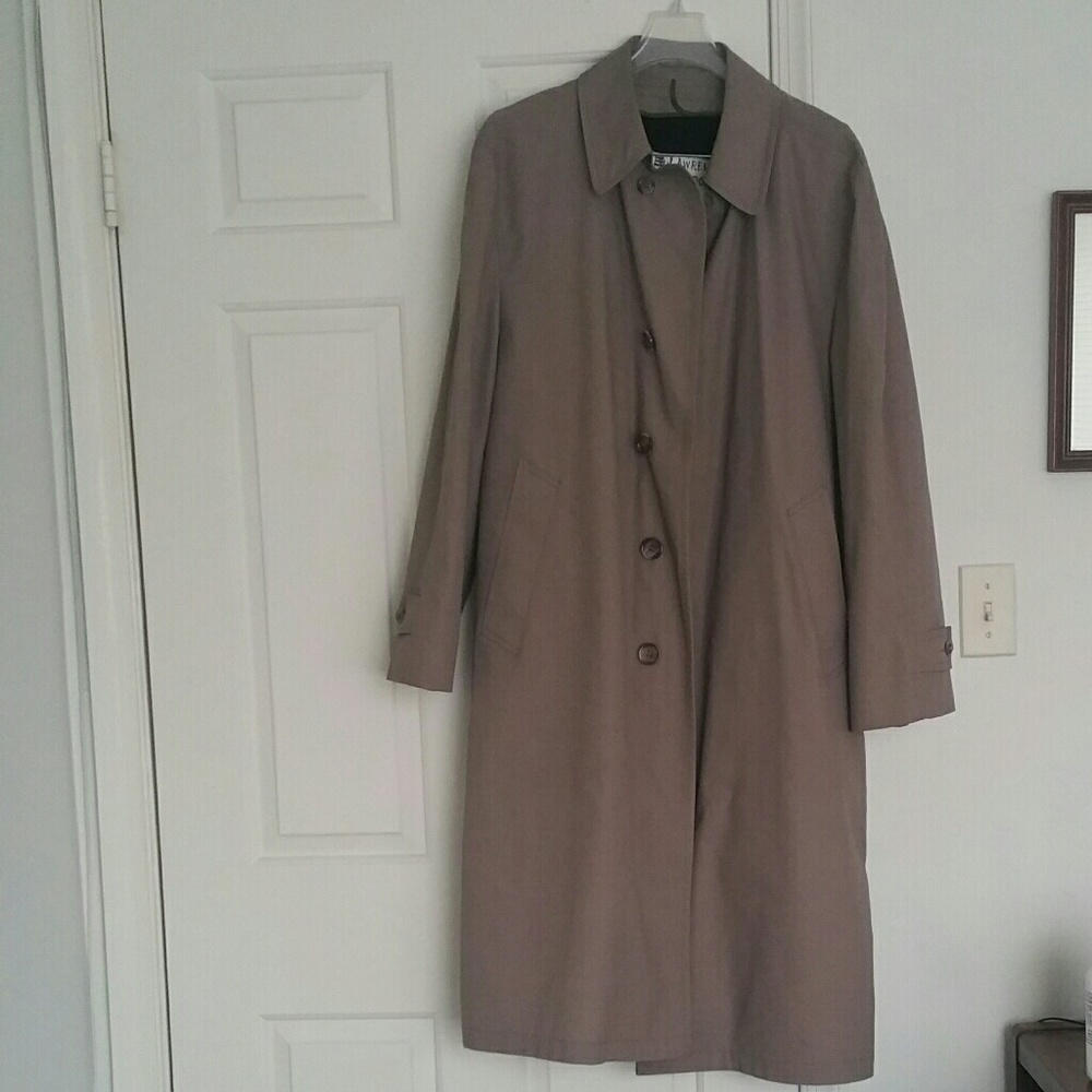Mens London Fog long trench coat 40 short